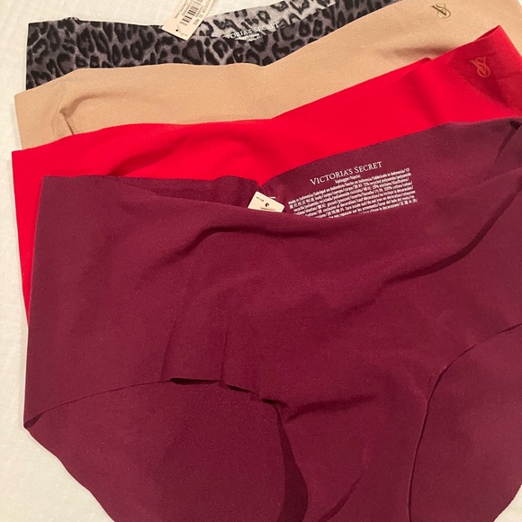 Victoria’s Secret hiphugger/hipster underwear. 4 pieces. New with Tags! - Picture 1 of 4